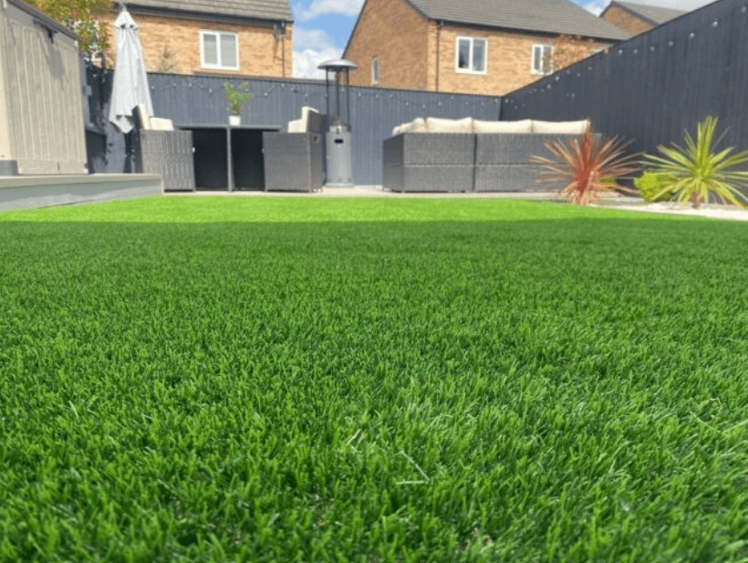 Summer artificial lawn in York