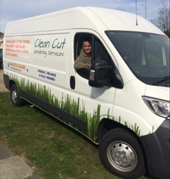 Da F A D Ef B Ca C Clean Cut Gardening - Peacehaven van