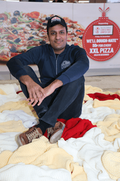 PapaJohn's donates for Save the Children