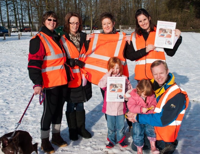 Left to right_ Lynn Day, Caroline Upsdell, Sasha Bradford, Nicolette Gordon, Simon Springett with his daughters..jpg