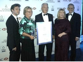 Shirley & Ron Maynard pictured second from left and centre